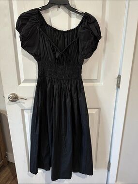 Black summer dress size small